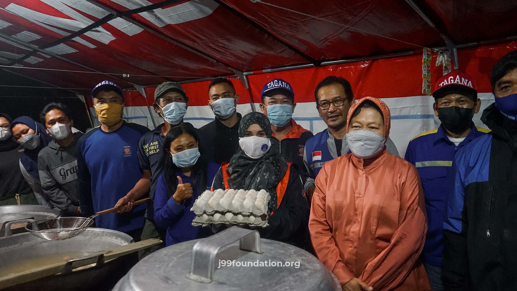 Peduli Bencana, J99 Corp Sumbang Warga Korban Banjir Bandang di Batu